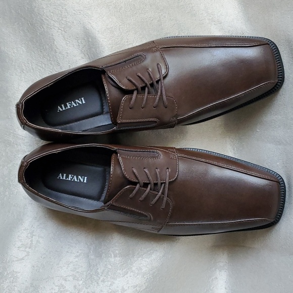 🆕️ ALFANI Brown Lace Up Square Toe Dress Shoes MEN'S SIZE: 12M - Picture 1 of 9